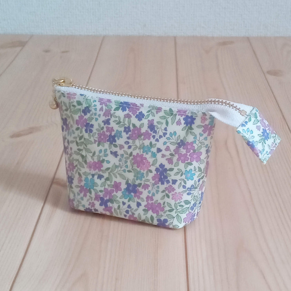 送料無料】小花柄 ラミネートポーチ 10cm隠しマチ ミニ 1点物 パープル 
