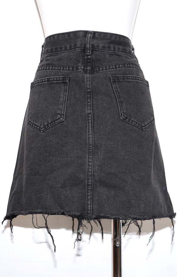 Cut-off Black Denim Mini- Skirt ミニスカート ブラック 黒 ストリート 7枚目の画像