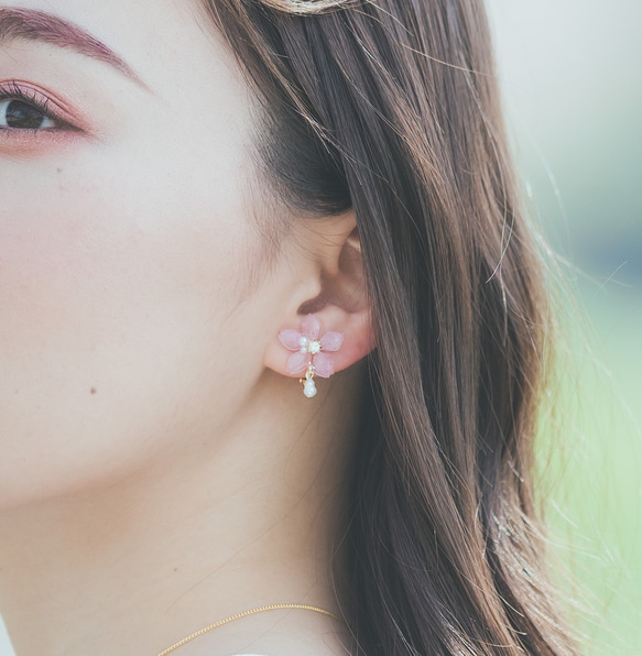 真正的櫻花和淡水珍珠耳環 Somei Yoshino 第2張的照片