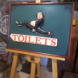 コミカルなトイレット看板  アンティークボード  TOILETサイン  黒板  #WC  #店舗什器  #洋食店 3枚目の画像