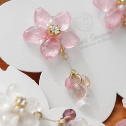 真櫻花和玻璃珠耳環 Somei Yoshino 第1張的照片