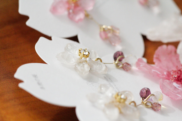 真櫻花和玻璃珠耳環 Somei Yoshino 第5張的照片