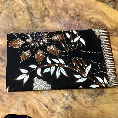 古布　ジャワ更紗① ジャワ更紗 プリントの布 黒 生地 HANDICRAFT SHOP 十彩 通販