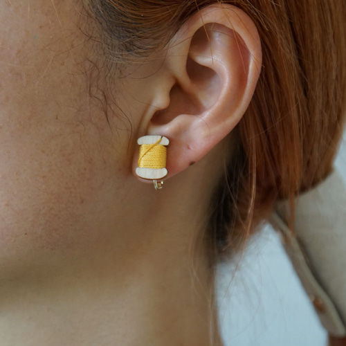 糸巻きイヤリング－ミモザ－ イヤリング・ノンホールピアス COCOChi 