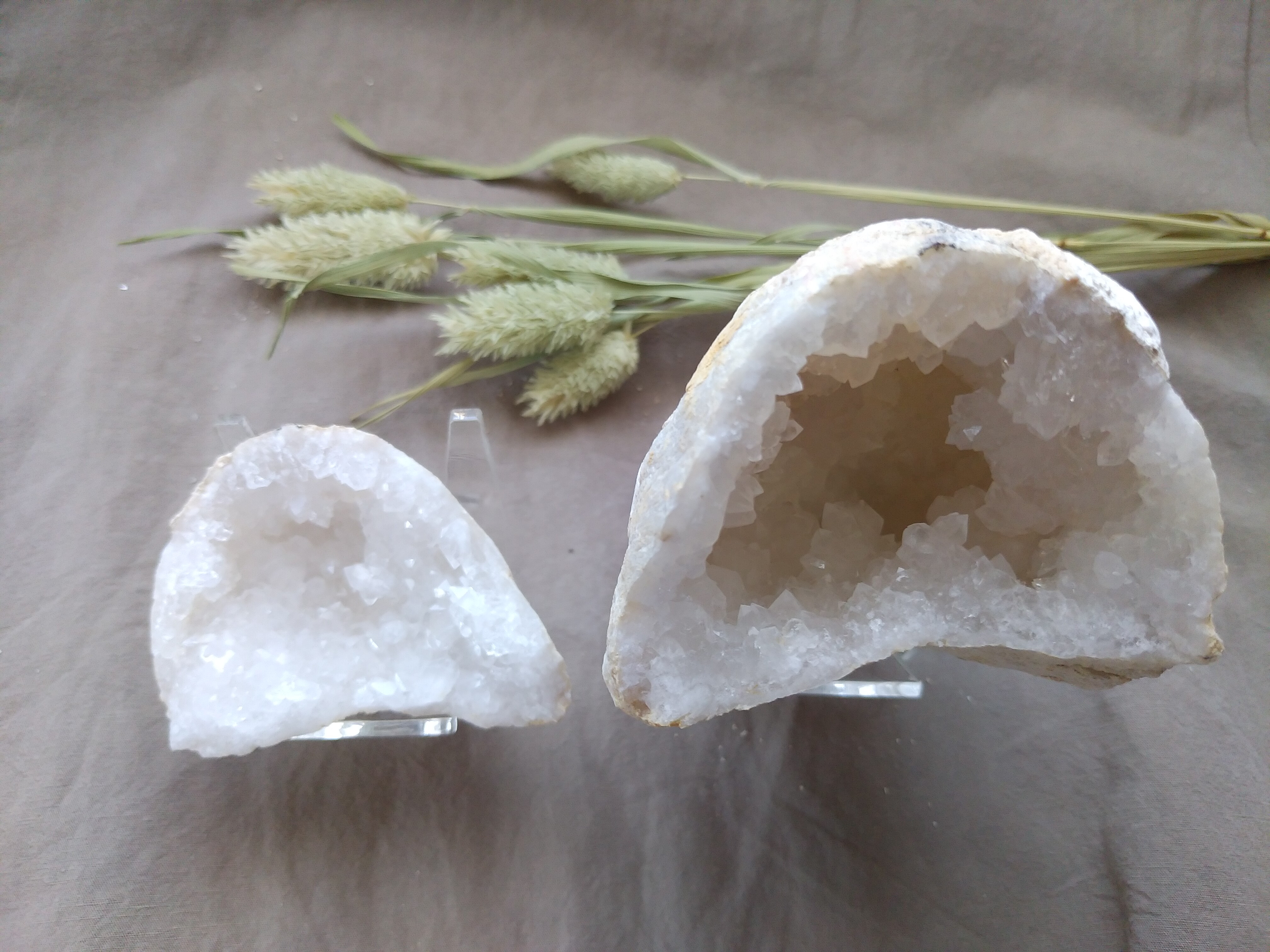 モロッコ産　ジオード　　ペアタイプ　/　⑤ 4,435円