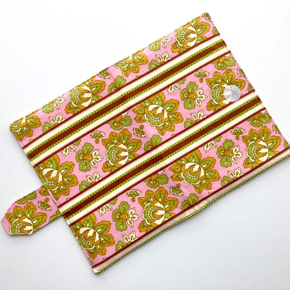 【2+12ポケット】昭和レトロ　喫茶店の壁紙みたいなピンクのマルチケース　お薬手帳/母子手帳ケース 4枚目の画像