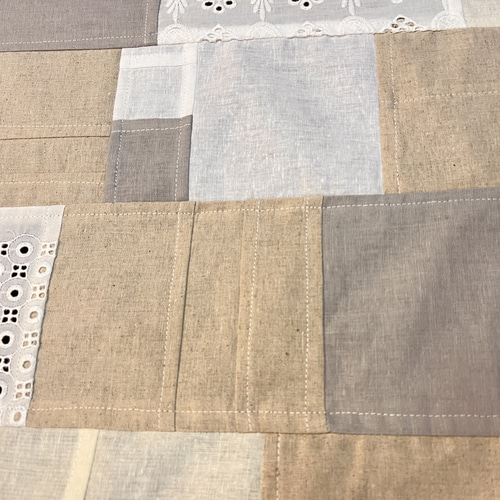 綿麻と刺繍生地のポジャギ風タペストリー95×70 カーテン fu.wa.ran 