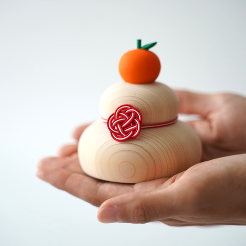 京の鏡餅 ~こころ~ 木の鏡餅 小 桐箱付き その他インテリア雑貨 茜の木