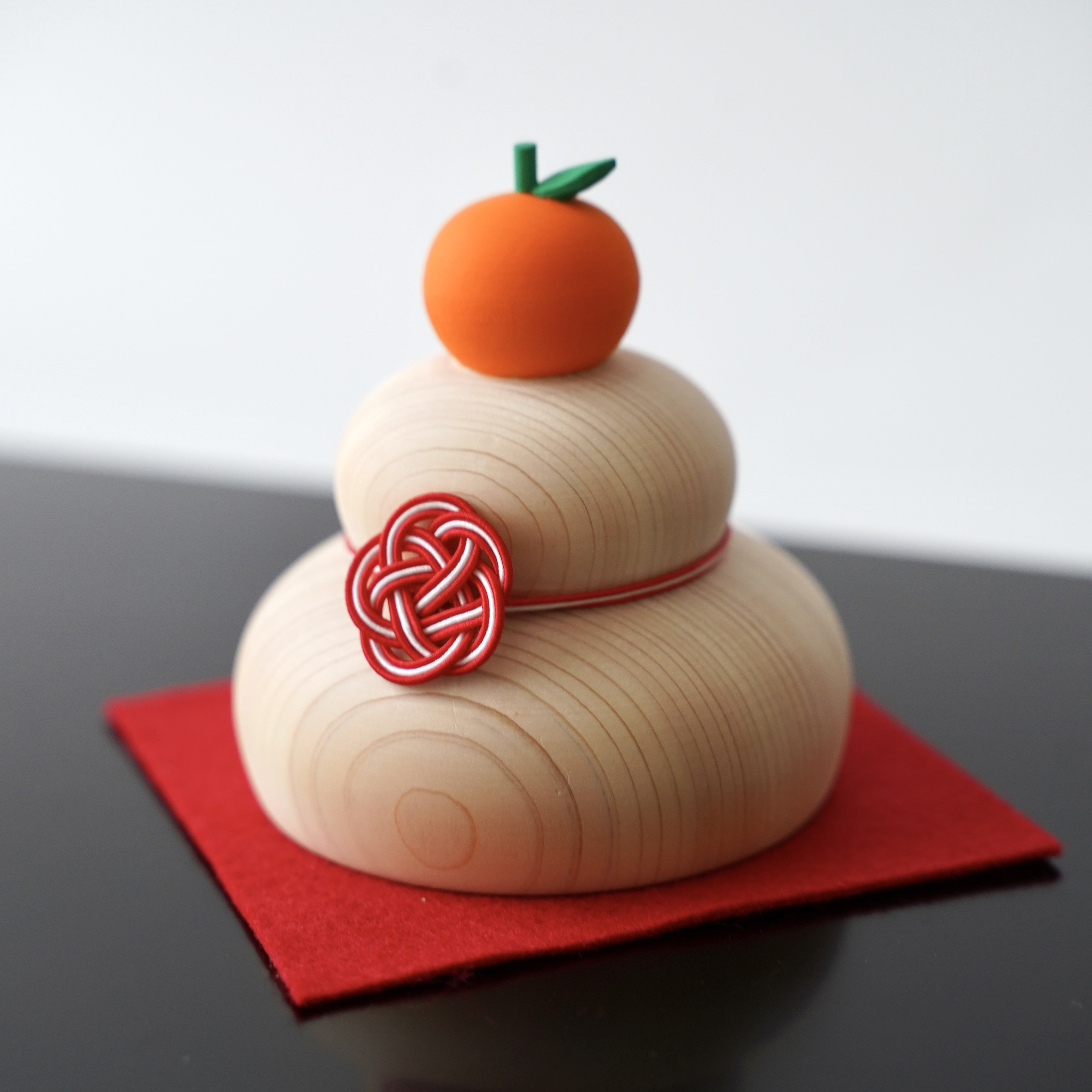 正月 鏡餅 木製 きのいい鏡餅 桐箱付き　日本製 京の鏡餅 ~こころ~ 木の鏡餅 小 桐箱付き その他インテリア雑貨 茜の木