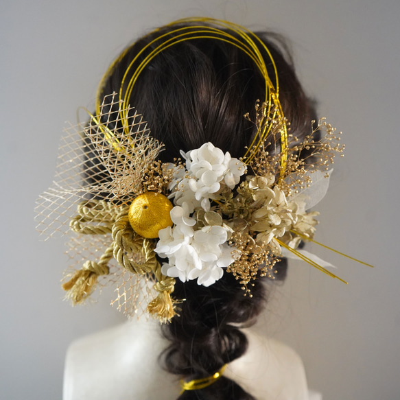 花冠　ゴールドフラワー　ヘッドドレス　卒業式、成人式、前撮り　結婚式 花冠 ゴールドフラワー ヘッドドレス 卒業式、成人式、前撮り 結婚式