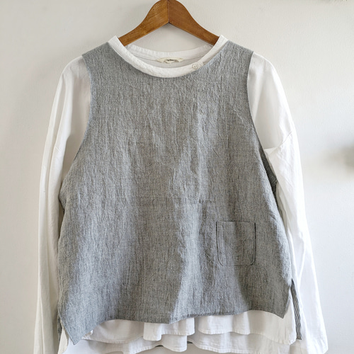 ベルギーリネンのベスト 新色♪/在庫限り!!】後ろボタンのベスト＊ジレ＊リネン100%＊洗いを