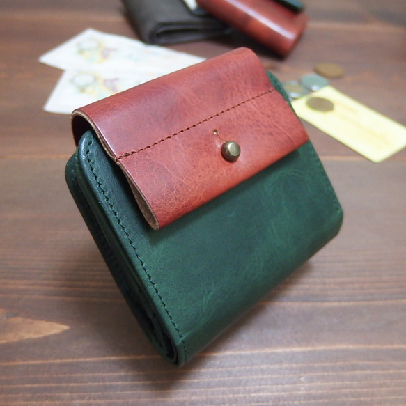 c２　オイルレザー　2折れフラップ財布　ブラウン　 　レディース　メンズ　ギボシ　ナチュラルな風合いのレザーウォレット 