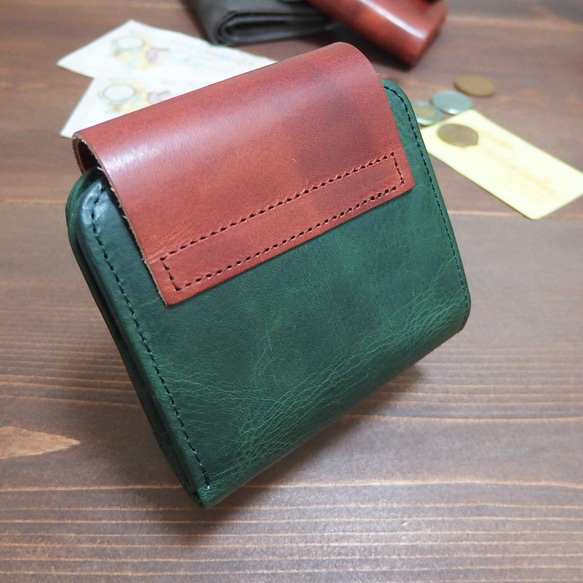 c２　オイルレザー　2折れフラップ財布　ブラウン　 　レディース　メンズ　ギボシ　ナチュラルな風合いのレザーウォレット 