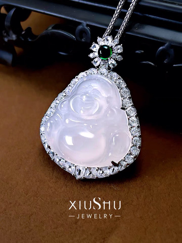 人工ホワイトカルセドニー 七福神 布袋様 ネックレス 高炭素  