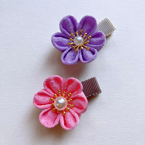 お花の髪飾り〜ちょっと小さめ〜＊色、選べます○つまみ細工○ヘア