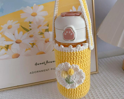 おにく様　ハンドメイド　オーダー　水筒カバー 水筒カバー✨ ピンクとブルーもあります💙 minneでの販売は0.5L