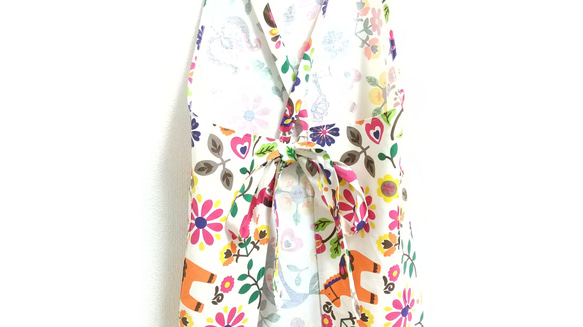 東欧風（生成り地・マゼンタ）サイズ・タイプが選べる　大人用エプロン　 6枚目の画像