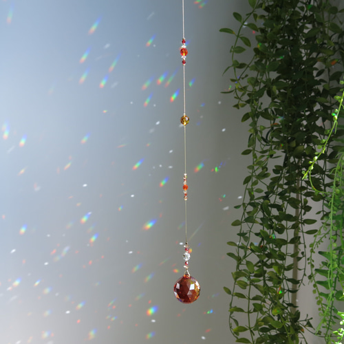 レアカラー☆情熱のレッドマグマ スワロフスキーサンキャッチャー