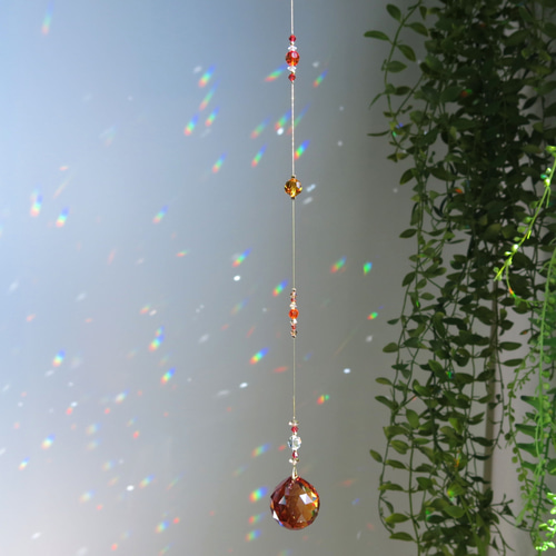 レアカラー☆情熱のレッドマグマ スワロフスキーサンキャッチャー