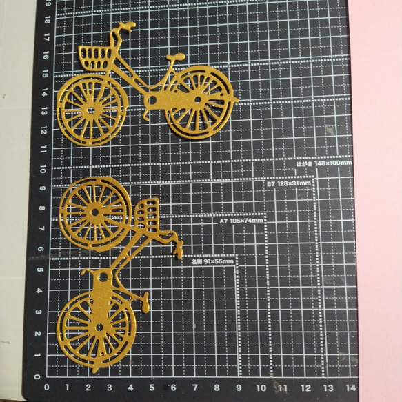 ダイカット 金色 自転車 6枚セット コラージュ おすそ分け 素材 アルバム 2枚目の画像