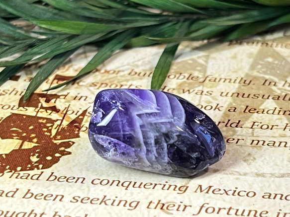 ファントム✨　アメジスト　紫水晶　原石　ミニタンブル 3枚目の画像
