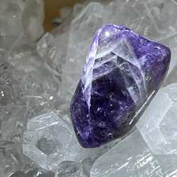 ファントム✨　アメジスト　紫水晶　原石　ミニタンブル 5枚目の画像