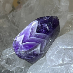 ファントム✨　アメジスト　紫水晶　原石　ミニタンブル 2枚目の画像