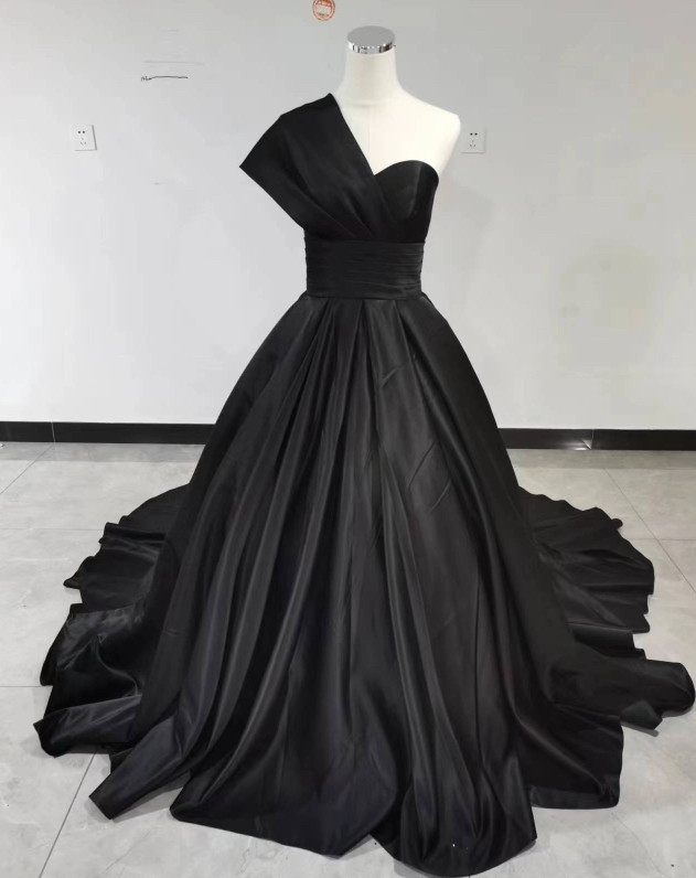 大好評中！パーティードレス ワンショルダー Aライン 黑 前撮り 音楽会 ファスナー
