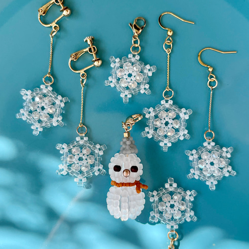 ハンドメイド 星と雪の結晶 ピアス 冬こそ身に付けたい雪の結晶アクセサリー。ピアス・ネックレス12