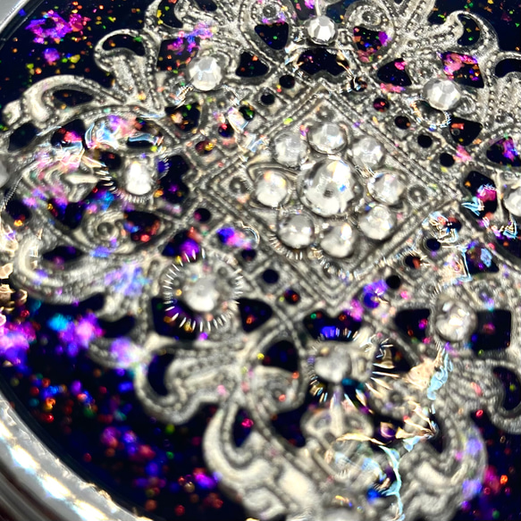 透かしパーツの鏡付きピルケースCROSS II crystal pink 9枚目の画像
