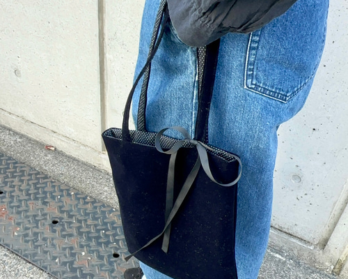 ハンドバッグ riri Kipling Women's Riri Crossbody Bag, Minimal, Clean Clutch with