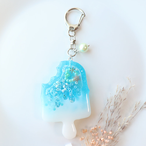 保障できる アイス 冬仕様 シャカシャカ キーホルダー レジン シェイカー チャーム