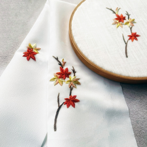 手刺繍半衿「紅葉」 1枚目の画像