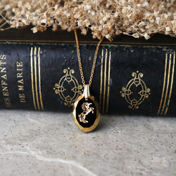 ドイツ製ヴィンテージ！ブラックゴールドユニコーンのネックレス 1960