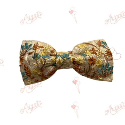 ハンドメイド 大人可愛い リボン型バレッタ クリーム ① バレッタ 