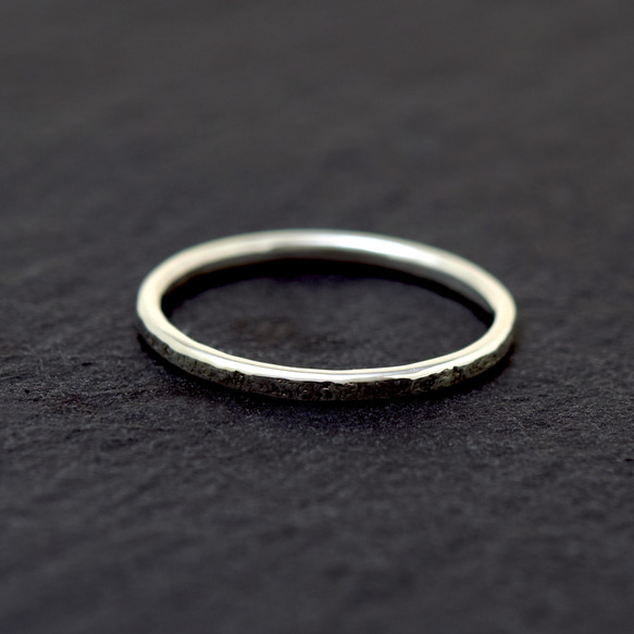 Slim Ring 石鎚目/ 1.6mm Silver ring オーダー制作/ 受注製作シルバーリング 2枚目の画像