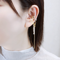 【限量款】「drops」【單耳夾/黃銅】2/3向淡水珍珠蛇鏈珠鍊 第2張的照片