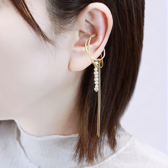 【限量款】「drops」【單耳夾/黃銅】2/3向淡水珍珠蛇鏈珠鍊 第1張的照片