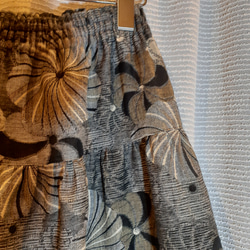 ジャガード織りのギャザースカート 3枚目の画像