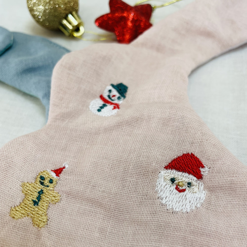 名入れ刺繍 もくもくスタイ《クリスマス》 スタイ・よだれかけ mizu
