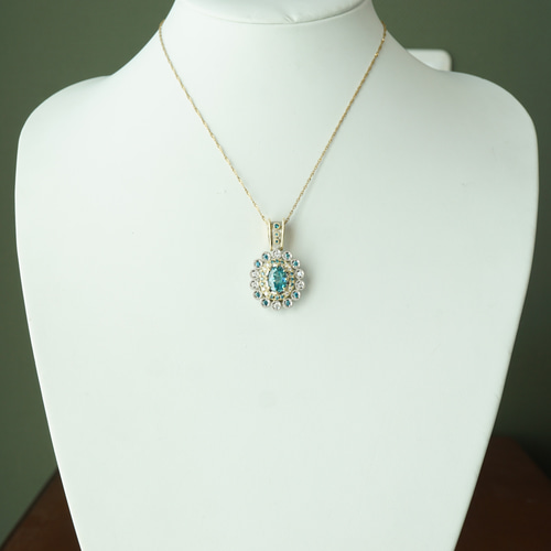 K18YG×PT950 ブルージルコン・ダイヤモンドぺンダント <ヘッドのみ