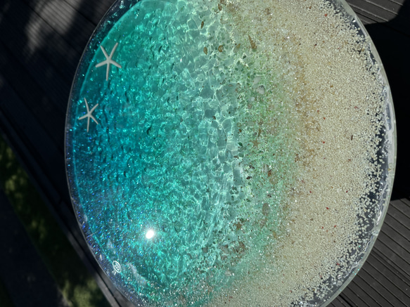 円形ガラスラウンドテーブル　エメラルドグリーンムーンビーチ　水紋のエメラルドブルーの海　 6枚目の画像
