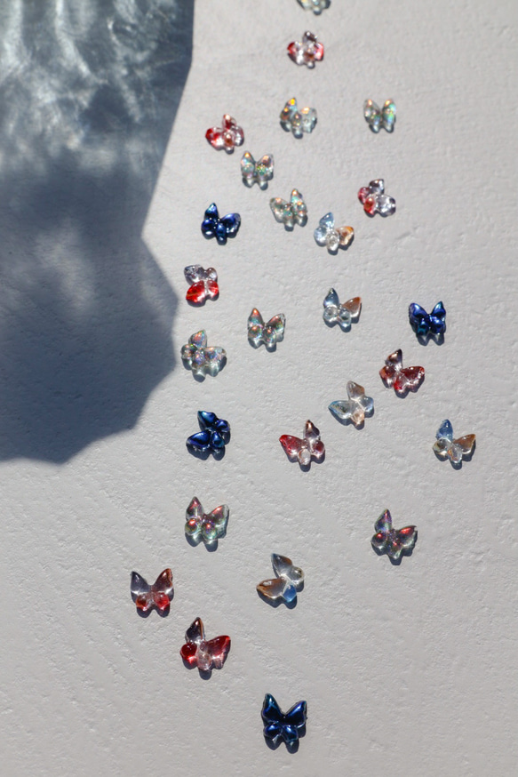 夢色蝶々のボディピアス つけっぱなしOK✨（ピアス、ノンホールピアスもご用意しています）サージカルステンレス プレゼント 2枚目の画像