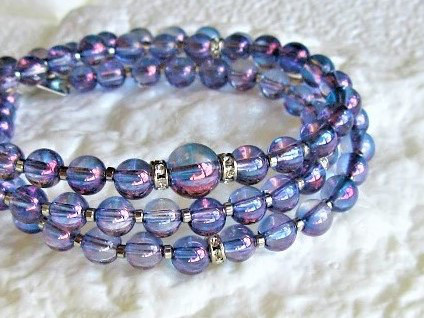 【A81】　ネックレス　アクアオーラ　虹色　青　ブルー　ビーズ　ビーズアクセサリー