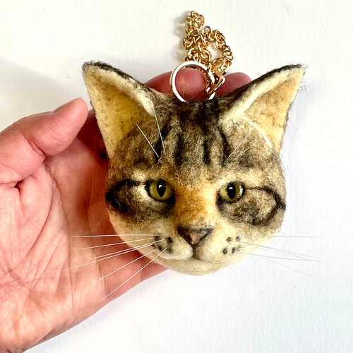 キジトラ猫の猫バッグチャーム768 猫 猫ブローチ 羊毛フェルト猫 羊毛 