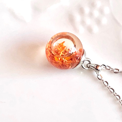 金木犀 ガラスドーム ハーバリウム ネックレス ゴールド/シルバー