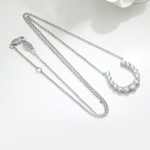 石付き馬蹄ネックレス P127W922（4週間発送） ネックレス・ペンダント  
