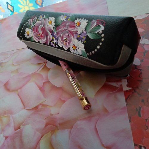 合皮ペンケース トールペイント 手書き ハンドメイド ピンクローズ