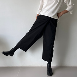 ストレッチスパンデックスコットン　黒　大人気予約販売巻きスカート風なペグトップパンツ 素材   アンクル 6枚目の画像