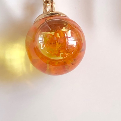 金木犀 ガラスドーム ハーバリウム ピアス/イヤリング ＊キンモクセイ